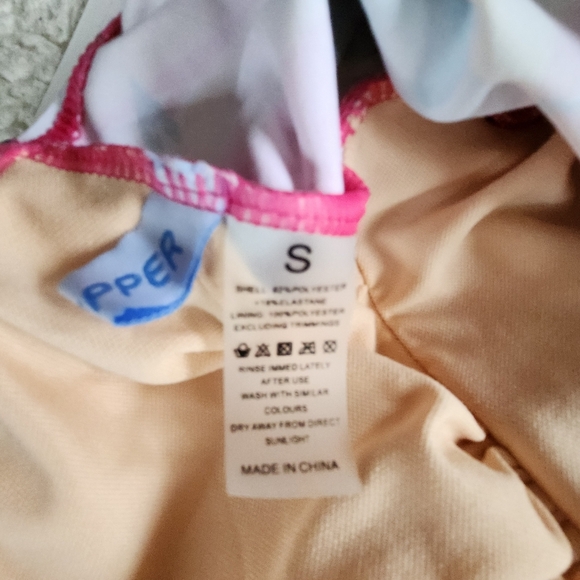 Pink Flower Printed Swimdress attached Boyshort NWT ECUPPER Swim Women's Small - Picture 14 of 14